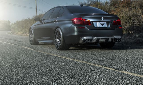 BMW M5 F10 от тюнинг-ателье Vorsteiner